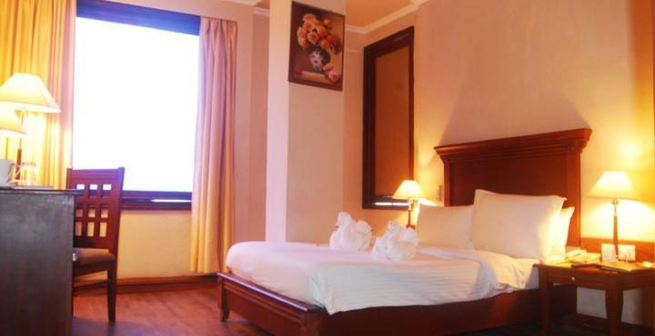 The Royal Plaza Gangtok Hotel Exterior photo